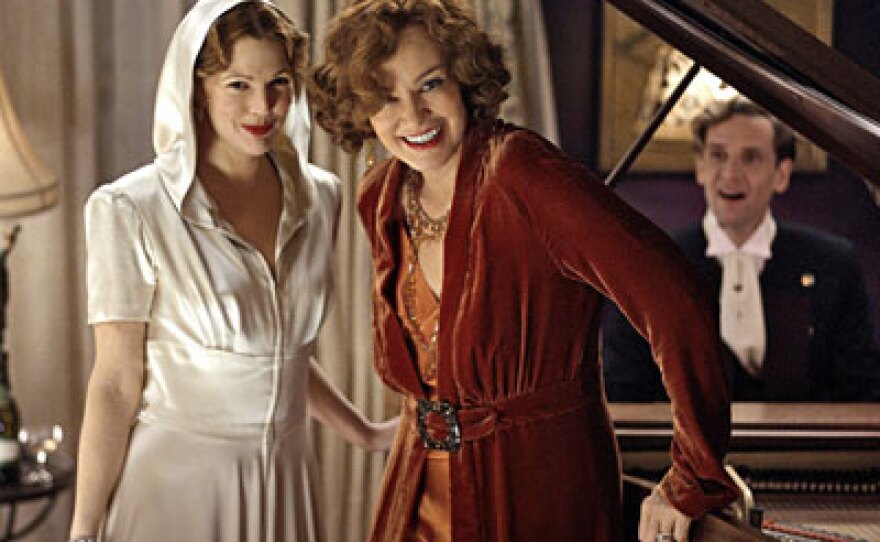 Drew Barrymore and Jessica Lange in the HBO production of Grey Gardens.