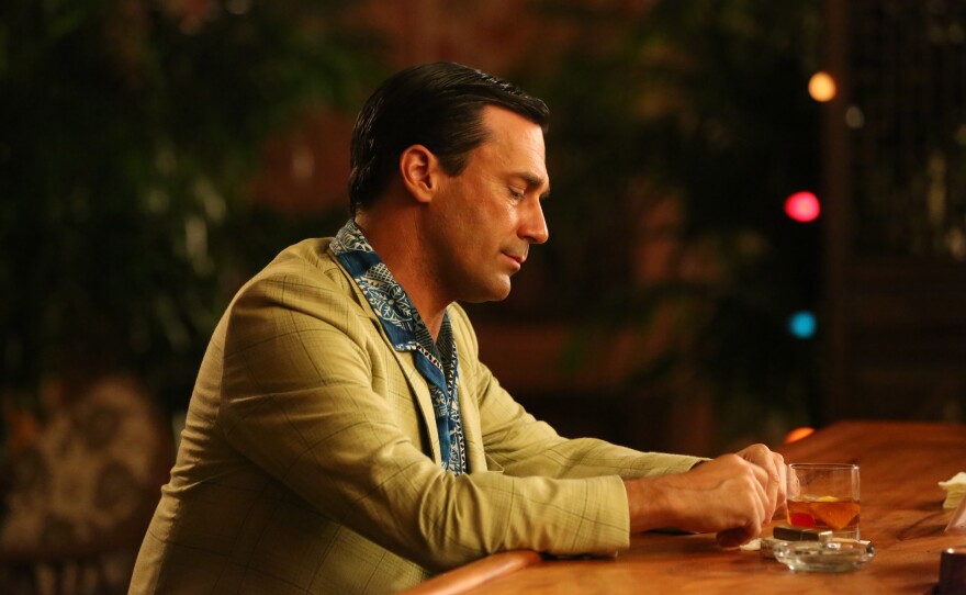 Don Draper (Jon Hamm) at the bar.