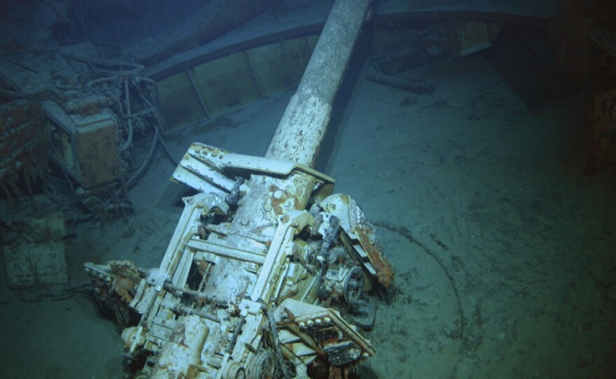 A 5.9-inch deck gun from the German raider HSK Kormoran, seen on April 7, 2008, off the coast of western Australia.