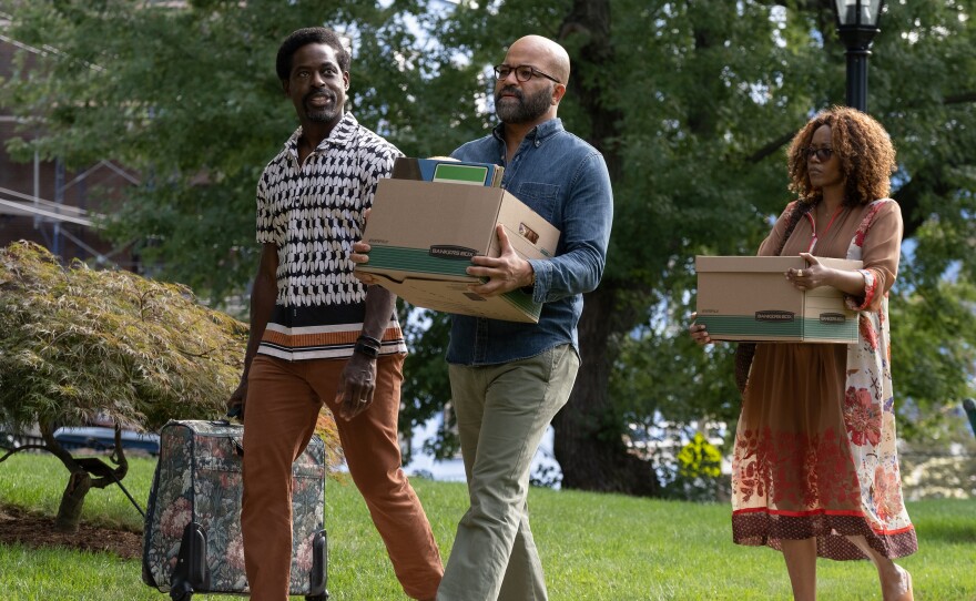 In addition to his career woes, Monk must balance his personal life, which includes his brother Cliff (Sterling K. Brown) and new girlfriend Coraline (Erika Alexander).