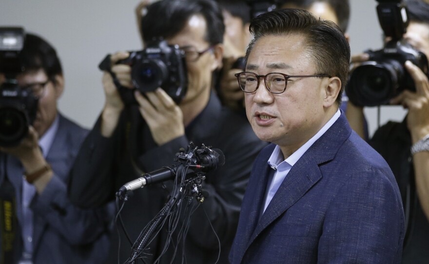 Dongjin Koh, president of Samsung Electronics' mobile business, speaks at a news conference in Seoul on Sept. 2.