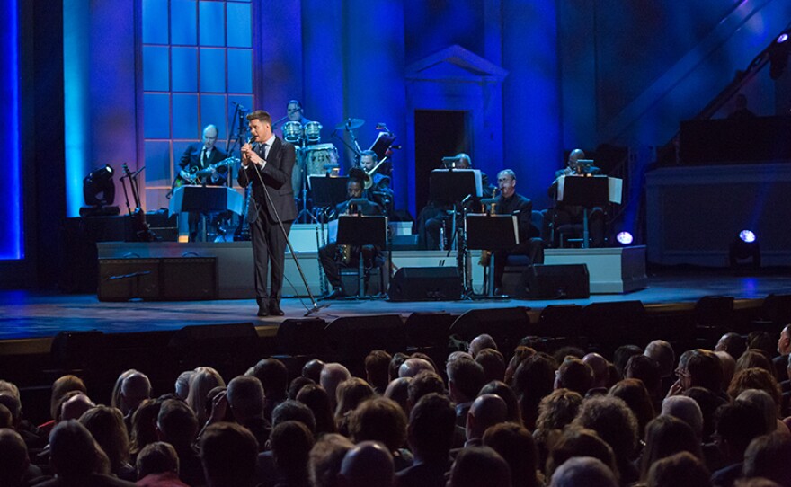 Michael Bublé in performance, Nov. 15, 2017 at the Daughters of the American Revolution (DAR) Constitution Hall in Washington, D.C.