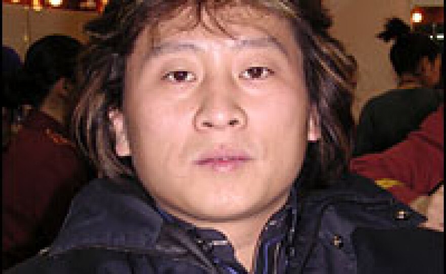 Jung Sung-san, a former North Korean prisoner, directed <em>Yodok Story</em>. He used his kidney as collateral to take out a loan to produce the musical.
