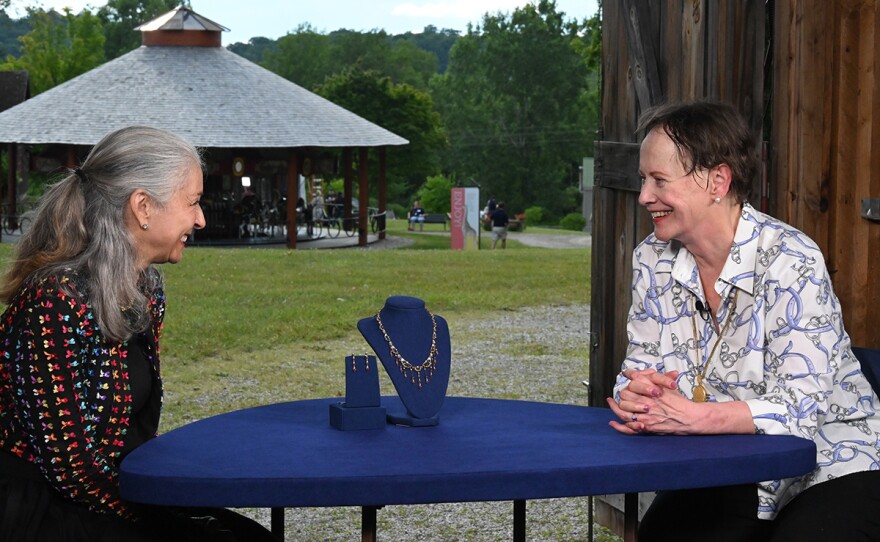 Sarah Churgin (left) appraises Carlo Giuliano earrings & necklace, ca. 1890, in Shelburne, Vt.
