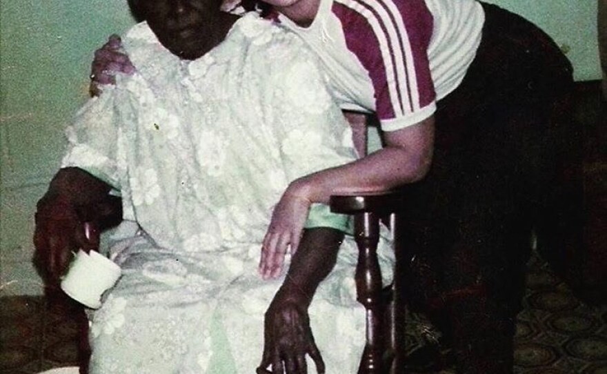 Dionicia Ovalles and her great-granddaughter Cristina Salgado in West Bronx, 1986.