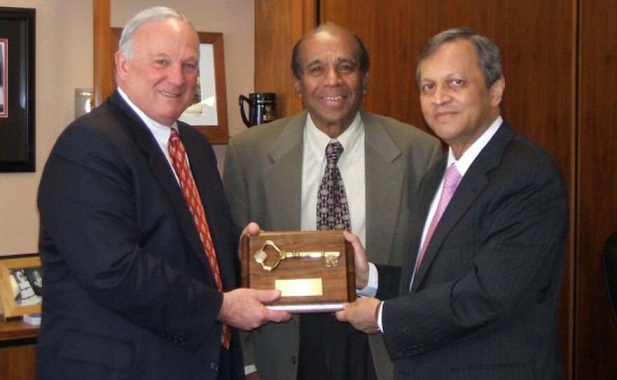 Dr. Madhavan, in 2007, with then San Diego Mayor, Jerry Sanders (Left) and Ambassador Ronen Sen of India.