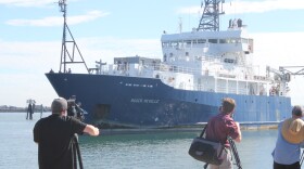 TV photographers capture the return to San Diego Bay of the research vessel "Roger Revelle," which had been at sea for six years. 