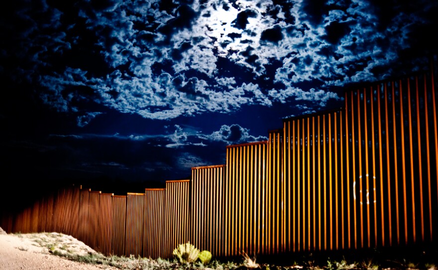 US/Mexican border fence, Southern Arizona