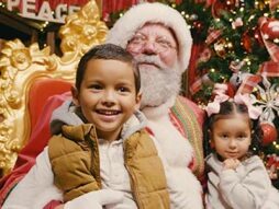 santascottageseaworld.jpeg