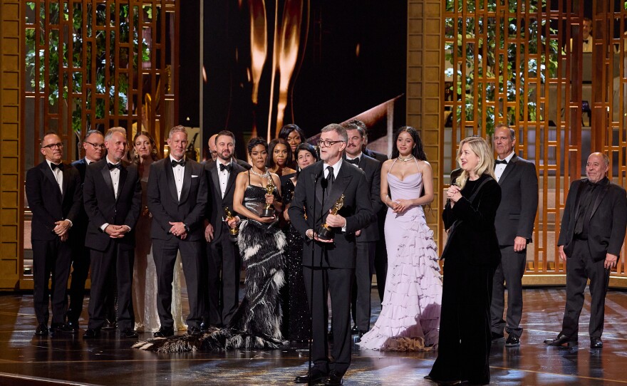 Paul Thomas Anderson, Sarah Murphy, Anthony Carlino, Will Weiske, Andy Jurgensen, Teyana Taylor, Michael Bauman, Cassandra Kulukundis, Regina Hall, Shayna McHale aka Junglepussy, Leonardo DiCaprio, Chase Infiniti and Benicio del Toro accept the Oscar® for Best Picture during the 98th Oscars® at the Dolby® Theatre at Ovation Hollywood on Sunday, March 15, 2026.