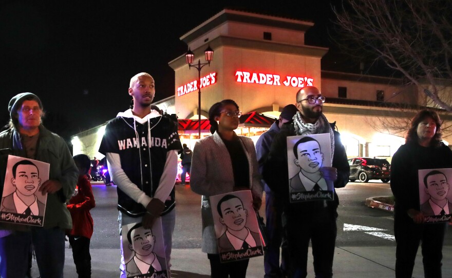 Demonstrators in California took to the East Sacramento streets on Monday to march in protest of the decision to not charge Sacramento police officers who shot and killed Stephon Clark last year.