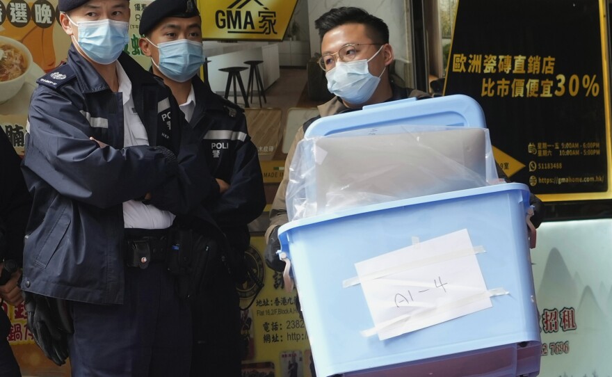 Hong Kong police raided the office of the online news outlet Stand News on Wednesday after arresting several people for conspiracy to publish a seditious publication.