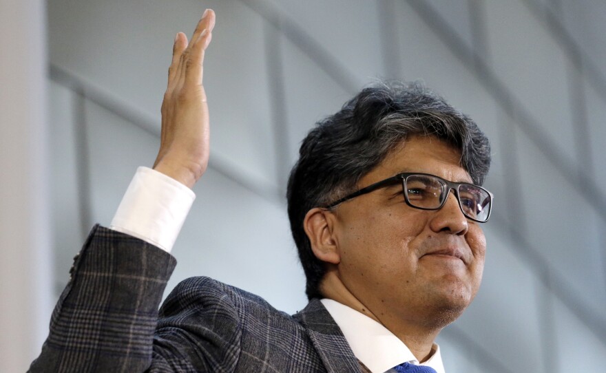 In the wake of multiple sexual harassment allegations against him, writer Sherman Alexie has declined the 2018 Carnegie Medal.