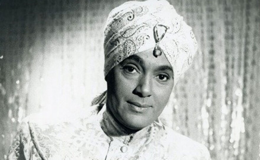 Korla Pandit