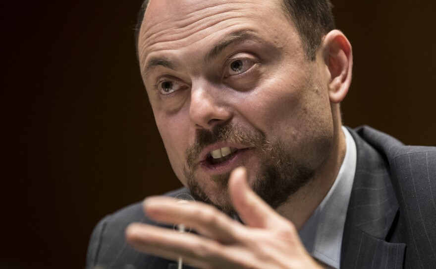 Russian dissident Vladimir Kara-Murza is among the pallbearers for the D.C. service.