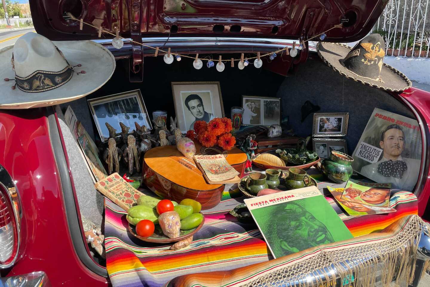 dia-de-los-muertos-oceanside-1.jpg