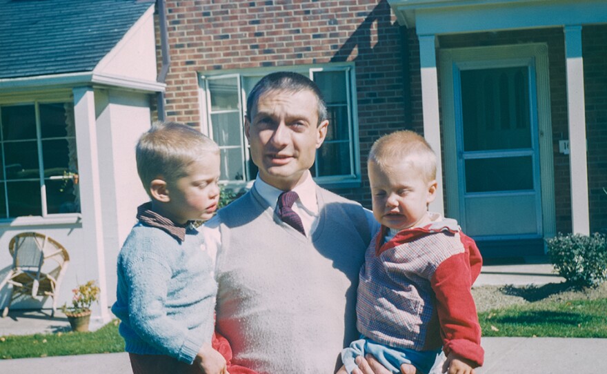 Roy Lichtenstein with sons David and Mitchell in Cleveland, 1957