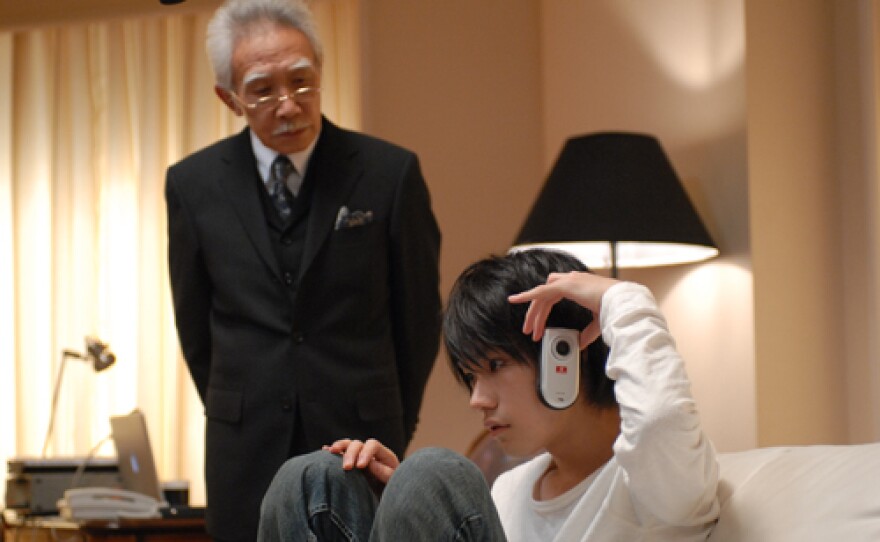 Death-L-cellphone.jpg