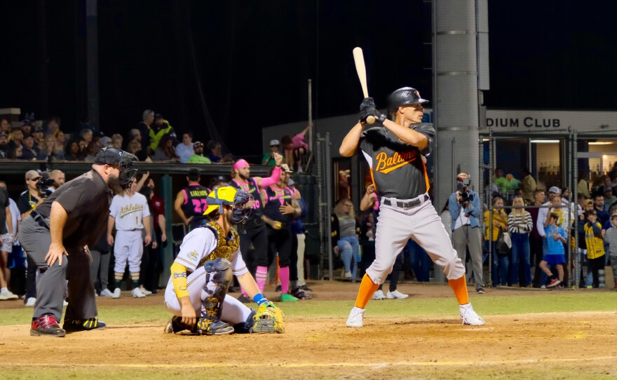Former Baltimore Oriole and Chicago Cub Luis Montañez takes an at-bat.