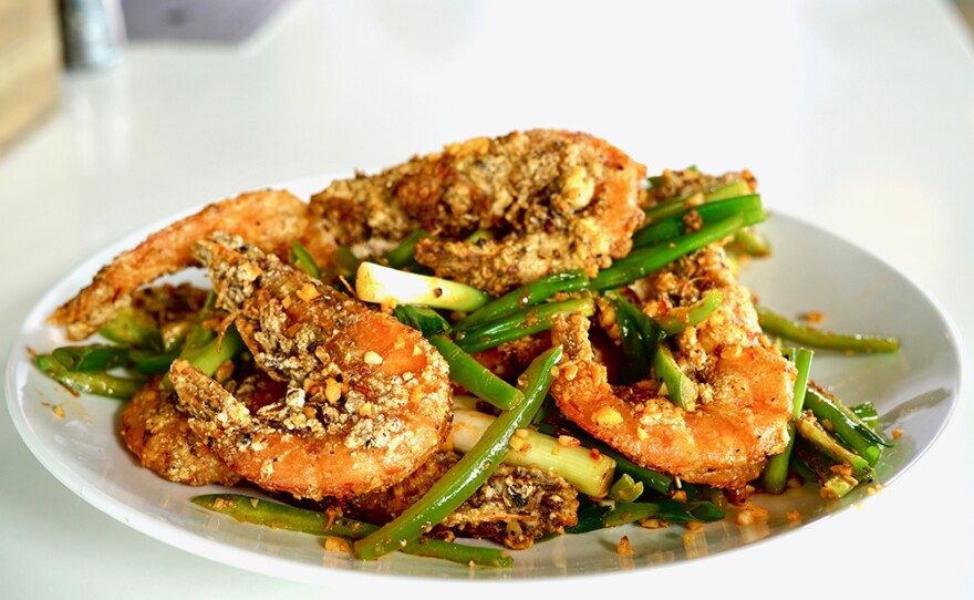 Classic Salt and Pepper Head on Shrimp