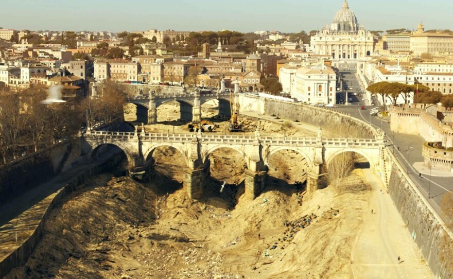 Rome suffers from severe drought in the dystopian science fiction tale "Siccita."