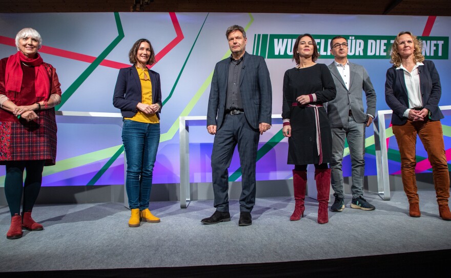 Claudia Roth, designated minister of state for culture, Anne Spiegel, designated family affairs minister, Robert Habeck, designated minister of economy, energy and climate protection, Annalena Baerbock, designated foreign minister, Cem Ozdemir, designated agriculture minister, and Steffi Lemke, designated environment minister, present themselves to the media on Monday in Berlin.