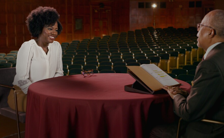 Henry Louis Gates traces the roots of Viola Davis (left)