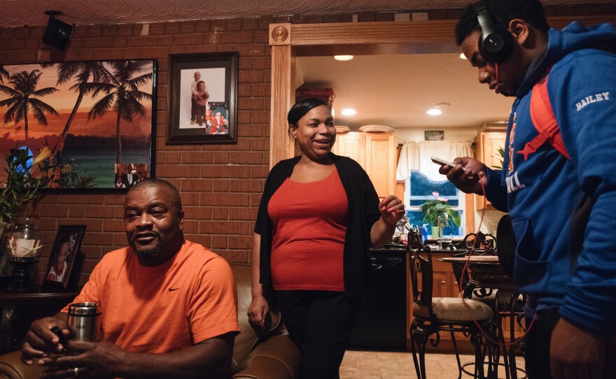 <strong></strong>Barnet (from left), Marissa and Brandon Bailey chat before school at their home in Boston.