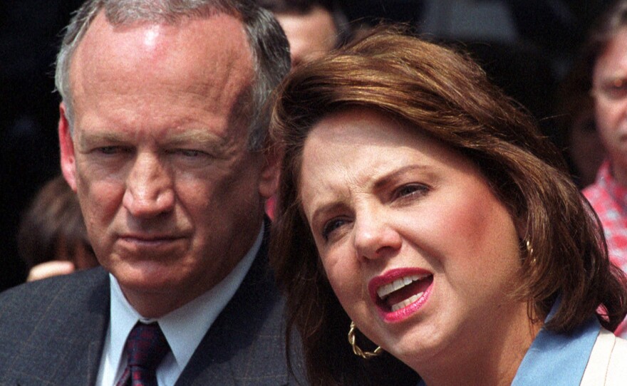 Patsy Ramsey and her husband, John, during a short news conference in Atlanta in 2000.