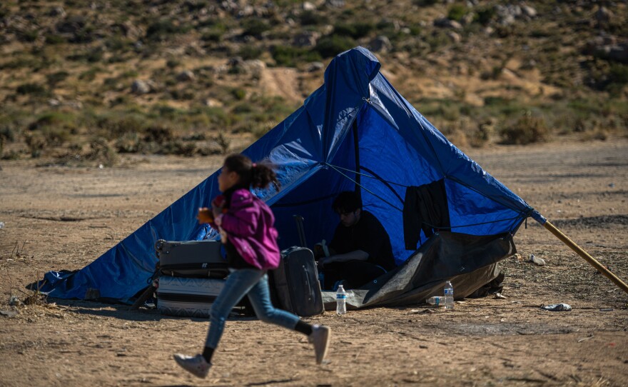 Immigration lawyers tell NPR that what's likely to happen to the migrants is that they will be processed and then begin deportation proceedings.