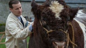 James Herriot (played by Nicholas Ralph).