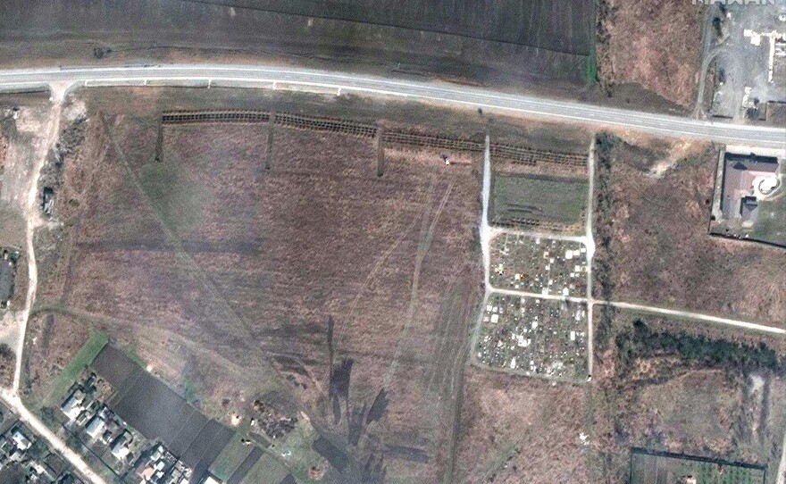 April 3, 2022: overview of the cemetery and the expansion of new graves.