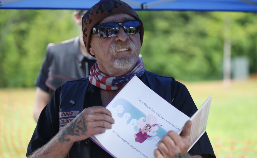 Mike "Viper" Birdsong of the Panhandle Patriots Riding Club organized an anti-LGBTQ "Gun-d'Alene" gathering near the "Pride in the Park" event. Attendees were encouraged to bring firearms.