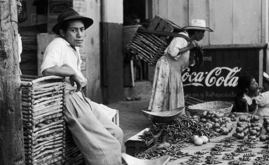 Rows of chilies for sale in the market of the Mexican town Cholula in 1955.