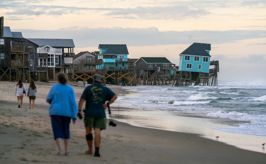 Removing homes before they collapse costs tens of thousands of dollars. A bill pending in Congress would let homeowners access money through their flood insurance policies to help foot that bill.