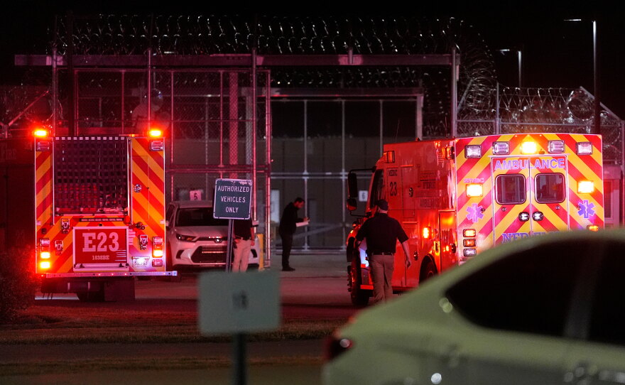 Emergency vehicles arrive at Riverbend Maximum Security Institution after the execution of Christa Pike was halted Wednesday, Sept. 30, 2026, in Nashville, Tenn.