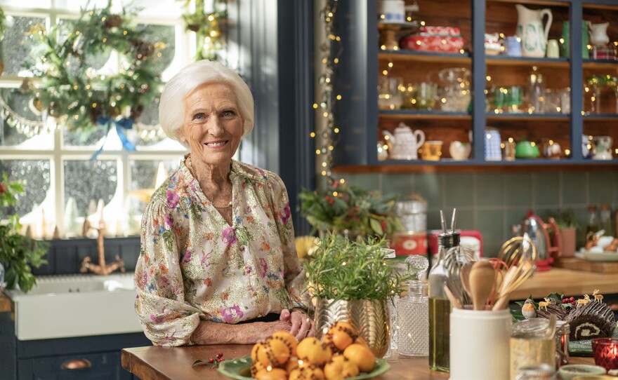 Mary Berry on set of "Mary Berry's Highland Christmas"