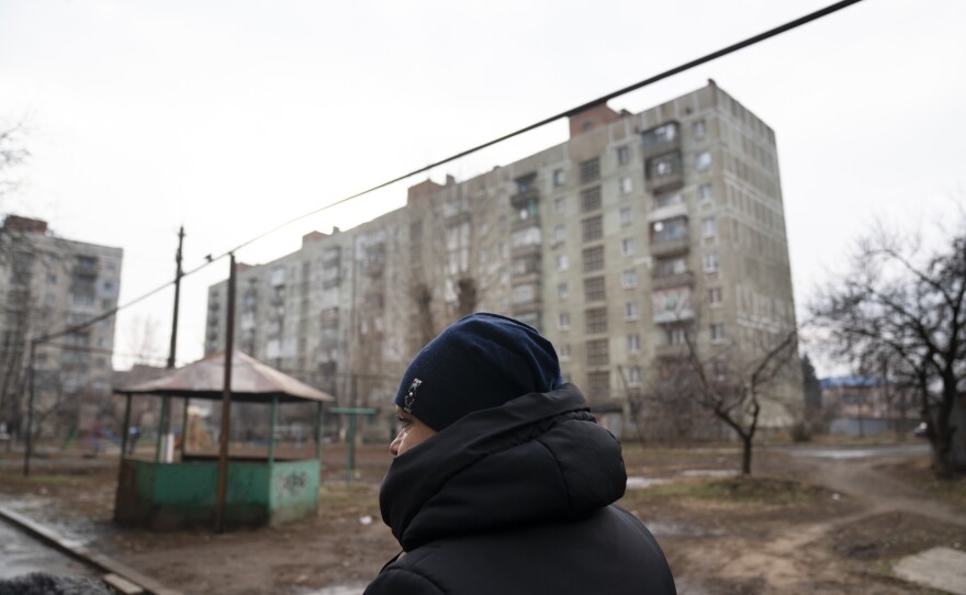 Svitlana Domoratska goes on house calls in Sloviansk, Ukraine, bringing food and medicine to the city's elderly residents.