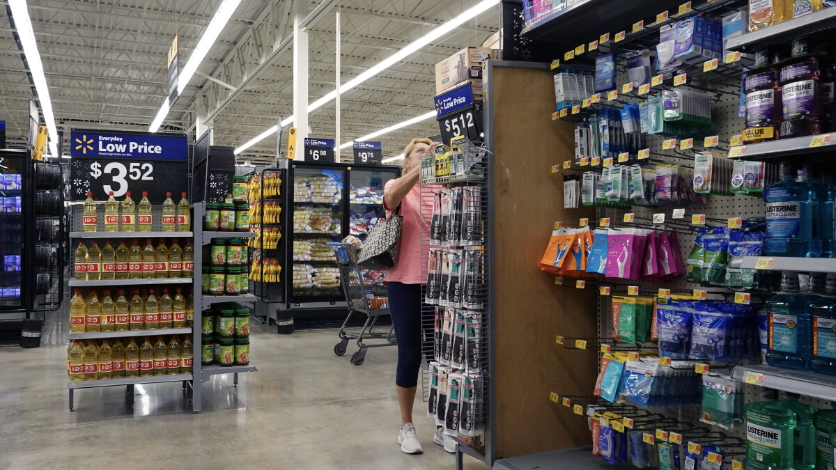 The economy slowed a bit -- but Americans continued to spend