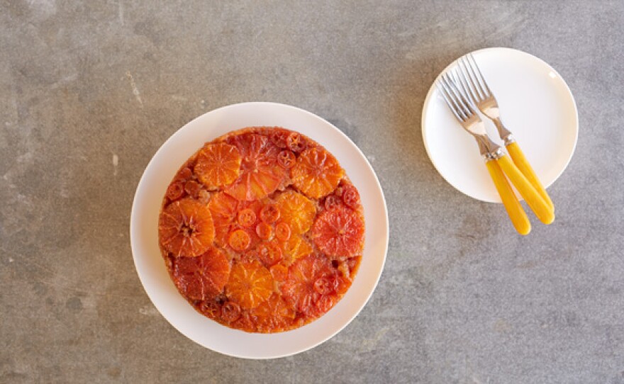 In this lesson, Martha Stewart shares her love of citrus with favorite recipes, including an upside-down cake made with three kinds of citrus.