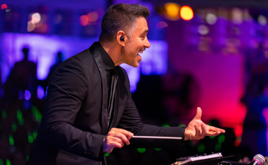 "Four Seasons for The Five Senses" is an innovative and electrifying reimagining of "Four Seasons," the masterpiece by Italian composer and godfather of Baroque music, Antonio Vivaldi.