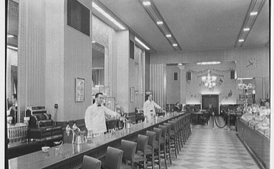 The fountain counter at Schrafft's on Broadway, New York City, circa 1940.