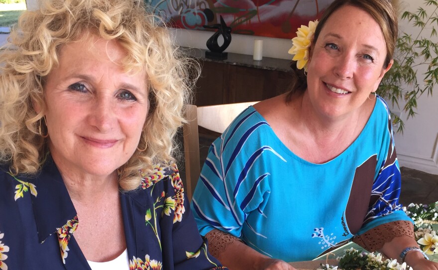 Host Nan Sterman learns how to make a lei with plumeria.