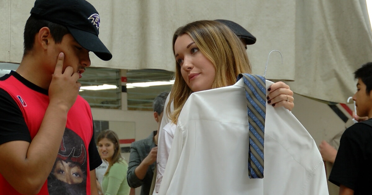 United Way Helps East San Diego County Students Dress For Success ...