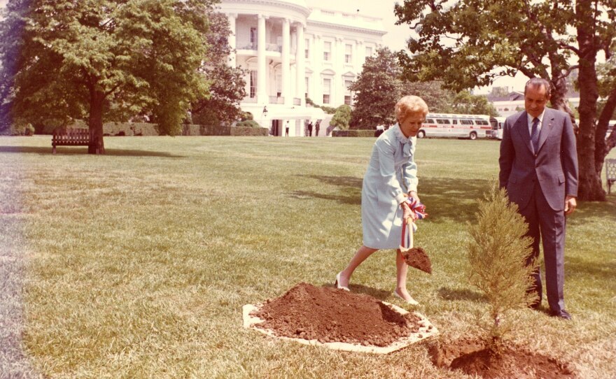 On the first Earth Day, April 22, 1970, President Richard Nixon and first lady Pat Nixon planted a tree on the South Lawn at the White House.