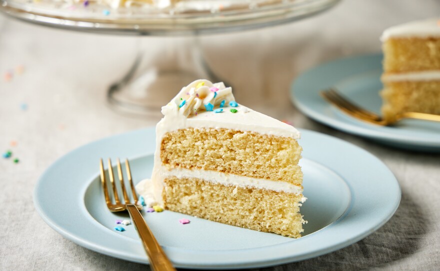 Yellow Blender Cake with a simple 1-2-3 Vanilla Frosting