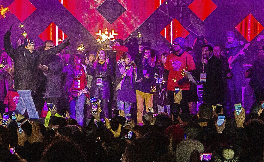 A man holds a sharp object just after stabbing Gdansk Mayor Pawel Adamowicz. Adamowicz was taken to a hospital in very serious condition after the attack and underwent an operation.