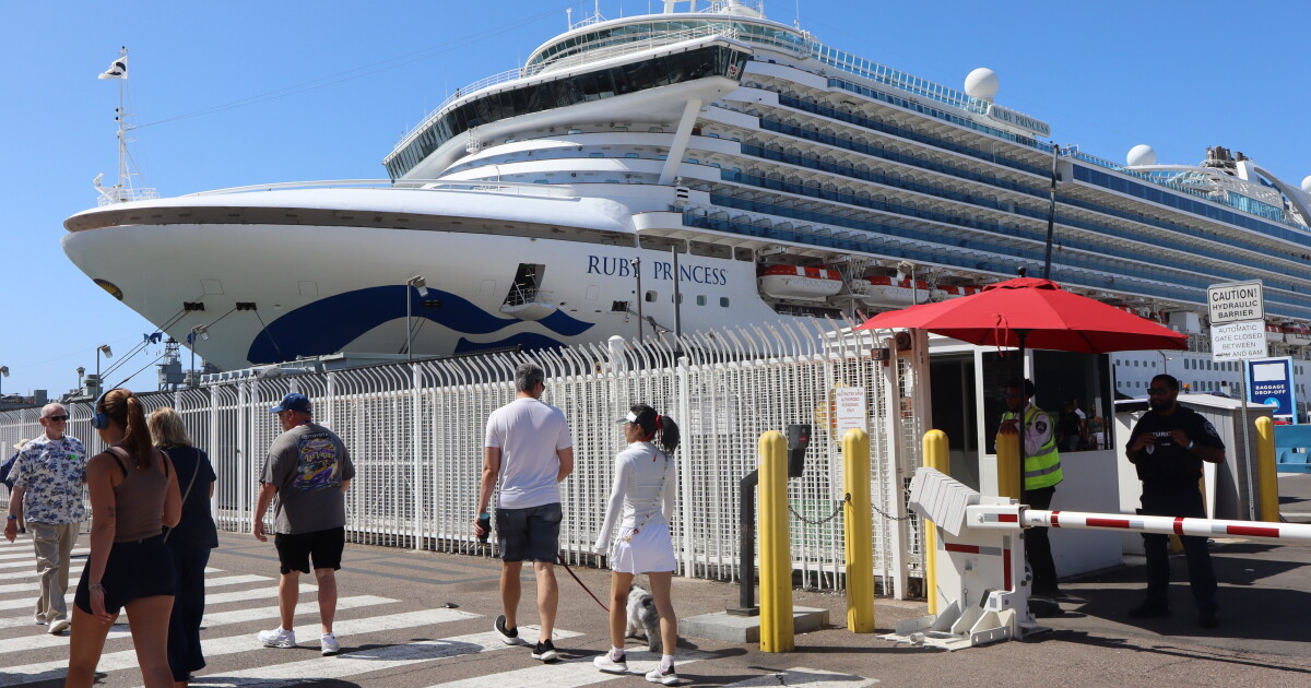 Tourism officials celebrate start of San Diego’s cruise season