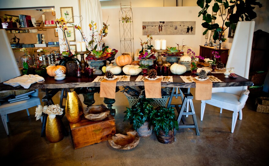 Isari Flower Studio