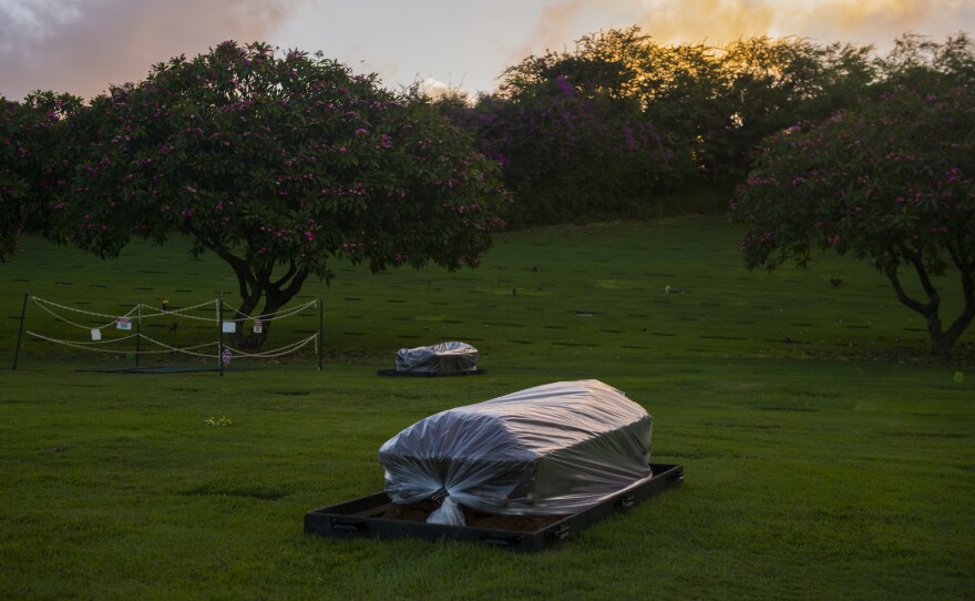 Of the remains that are now being exhumed, hundreds were returned shortly after the war by the North Korean government. Some were accompanied by records supposedly including the names of the dead, but those later proved to be unreliable.